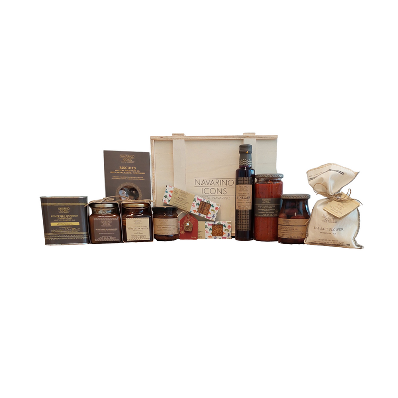 Large wooden online gift box